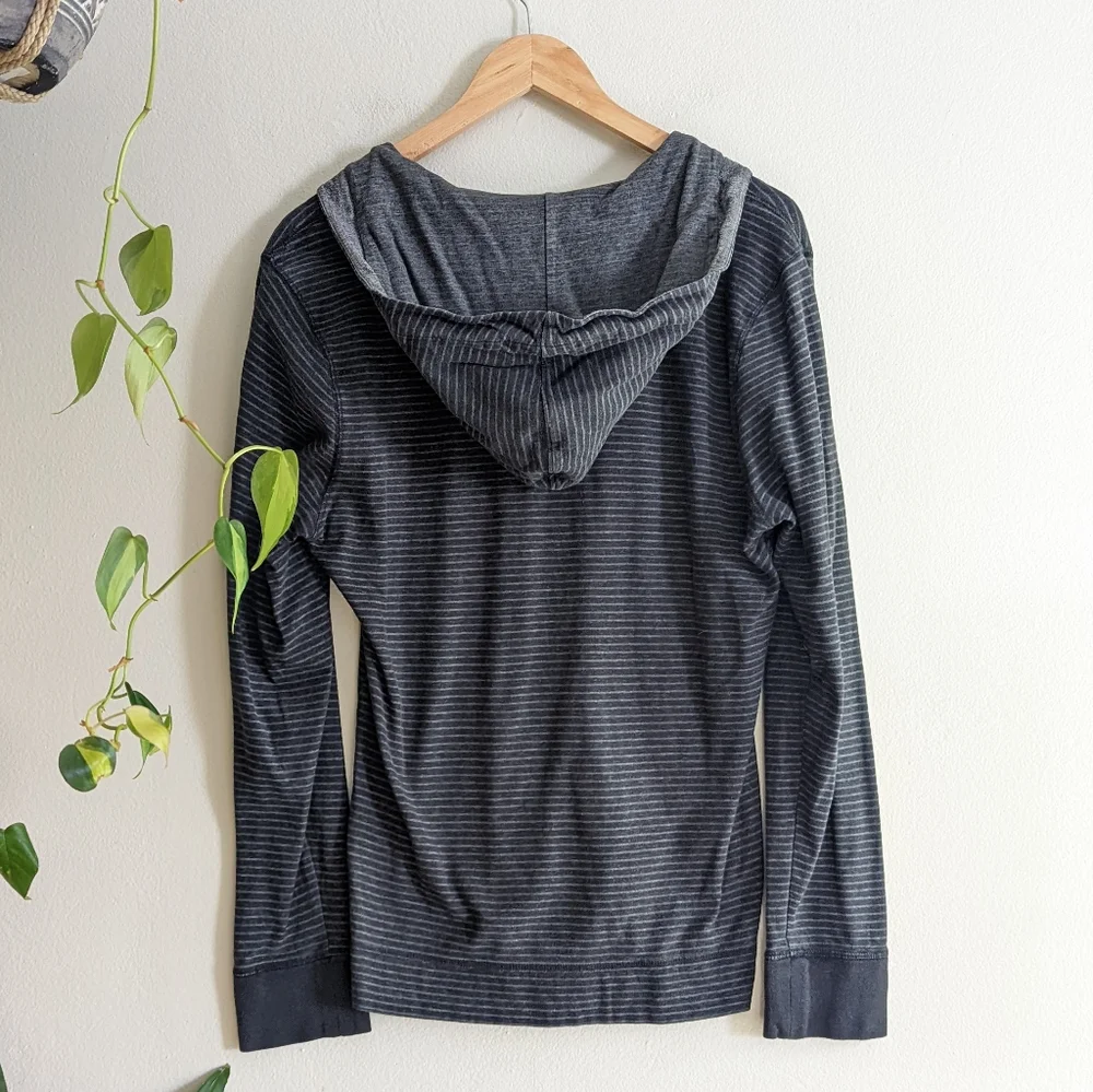 Banana Republic | Hooded Quarter Button Textured Sweatshirt